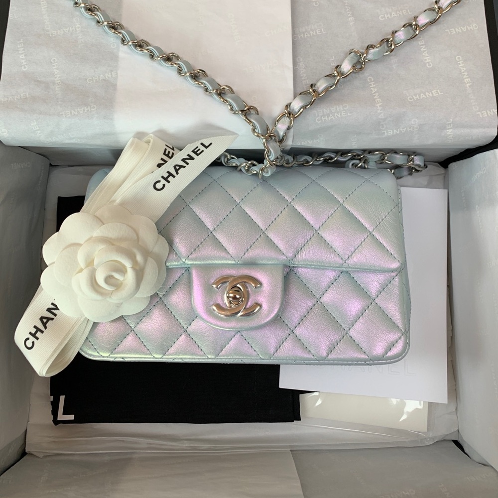 21K CHANEL Classic Mini Flap Bag Iridescent  Blue - Picture 3 of 10